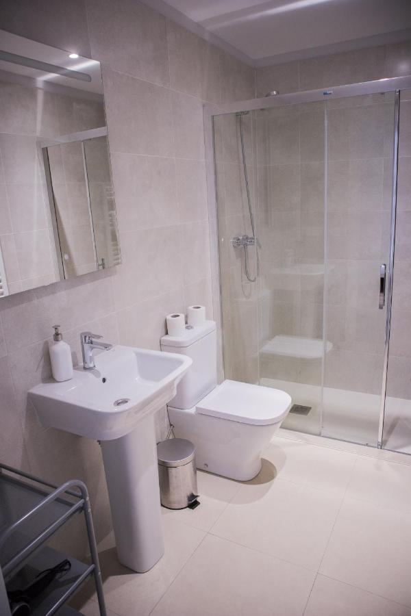 Plaza B - Local Rentss Apartment Сан Себастиан Екстериор снимка