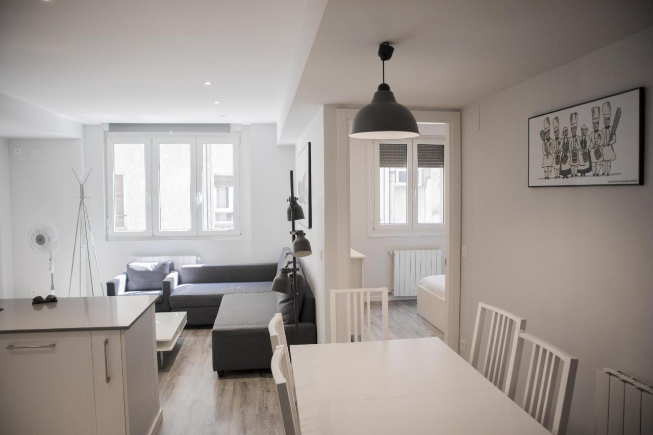 Plaza B - Local Rentss Apartment Сан Себастиан Екстериор снимка